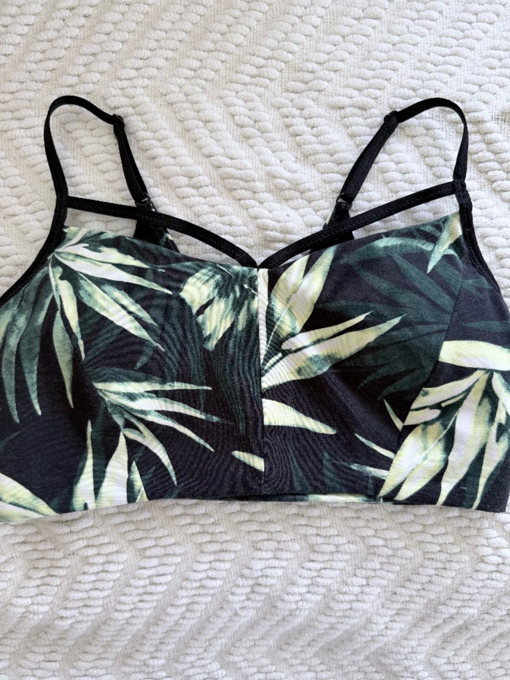 Victoria's Secret Tropical Palm Leaf Sports Bra Strappy Racerback Yoga Gym Small